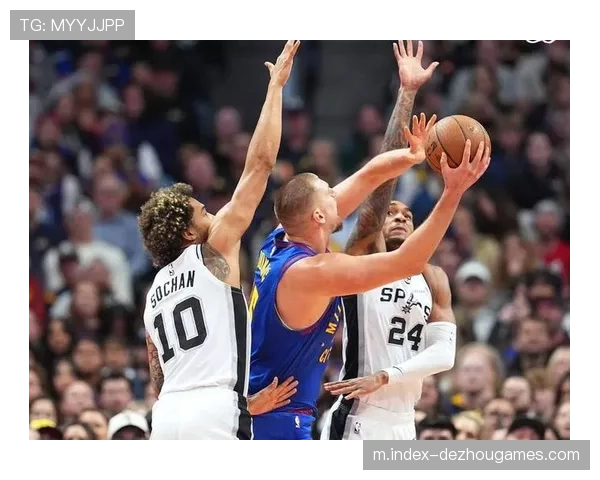 马刺八人得分上双创纪录 团队分享球理念造就40分大胜